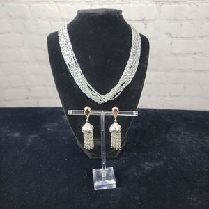 Sarah Coventry Necklace & Earring set Silv…
